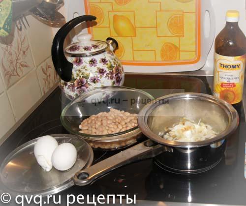 фасоль яйца и лук